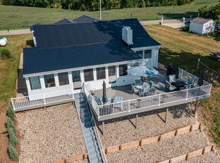 737 Gilead Shores Dr, Bronson, MI 49028