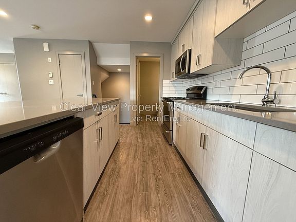 4th image of 46 Country Meadows Blvd W #2