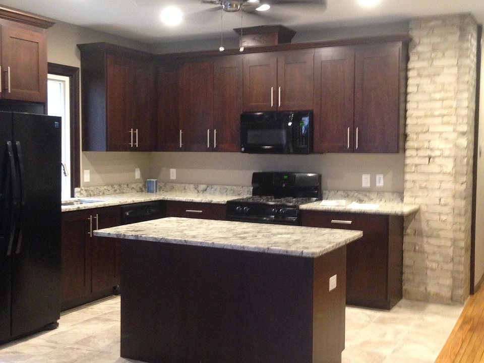 Custom built in cabinetry