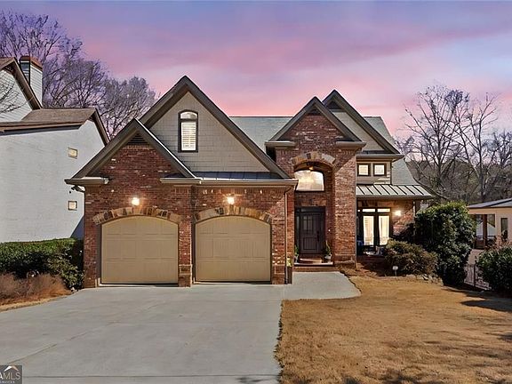 2nd image of 2977 Ringle Rd