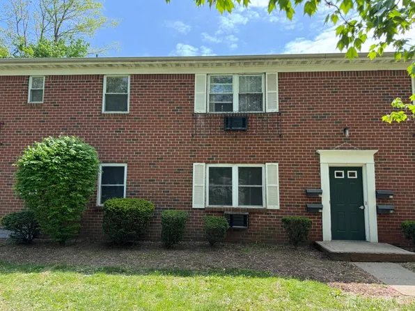 289 Main St APT 6E, Spotswood, NJ 08884