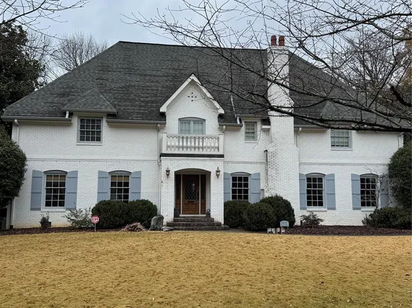1430 Exeter Rd, Charlotte, NC 28211