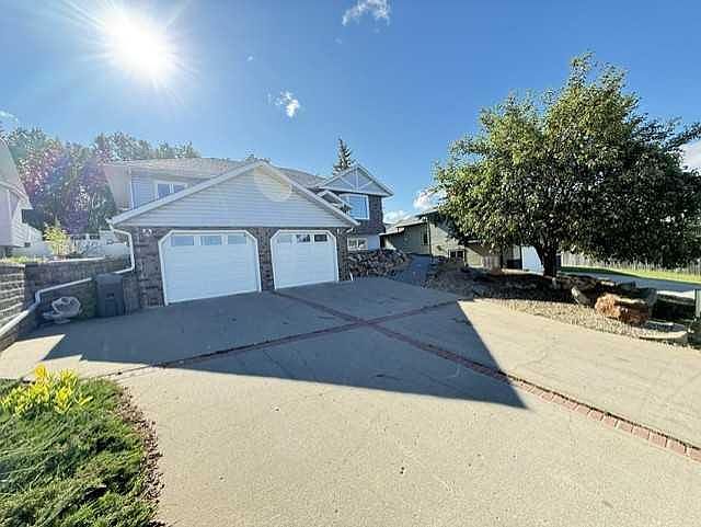 1st image of 6929 99th St