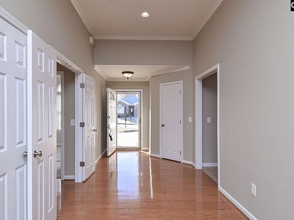 2nd image of 214 W Palm Dr
