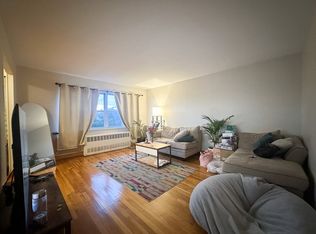 43-27 Astoria Blvd N #3, Astoria, NY 11105