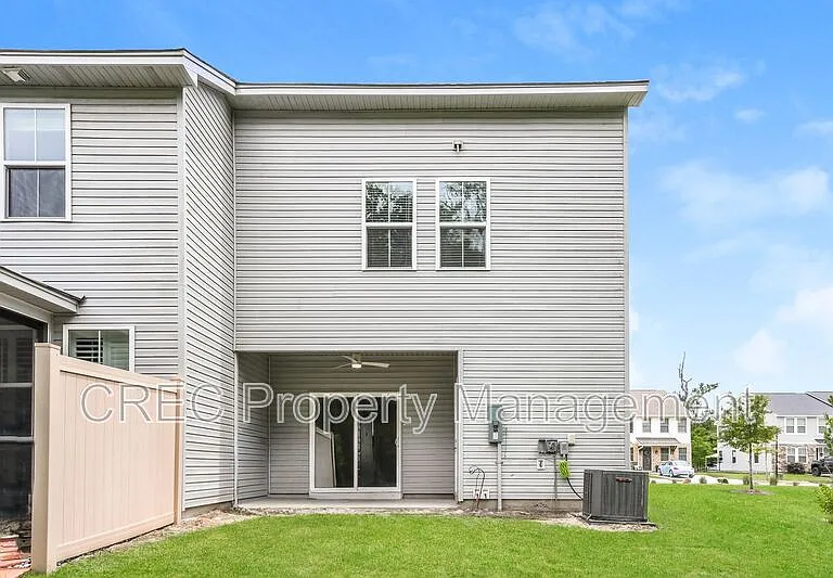 7811 Park Gate Dr — Photo 24