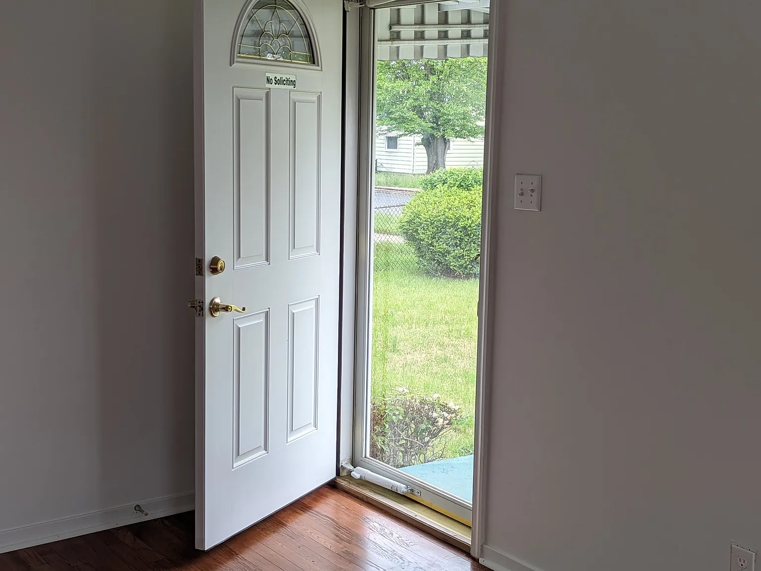 3 bed, 1224 sqft, $2,500 — Photo 4