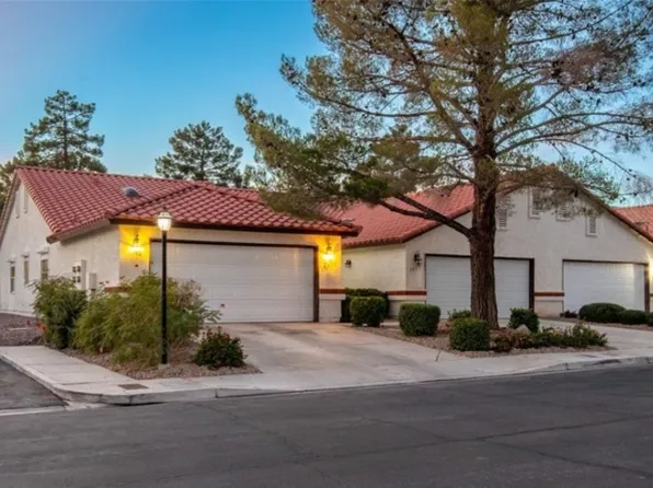 2635 Magic Moon Ln, Las Vegas, NV 89146