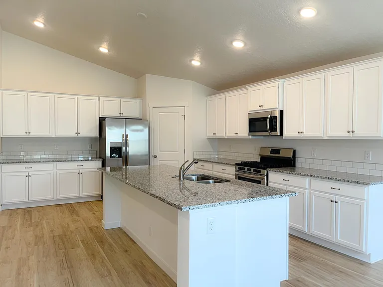 7535 E Savanna River St — Photo 6