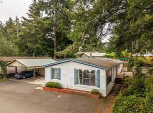 1445 Village Pines Ave, Coos Bay, OR 97420