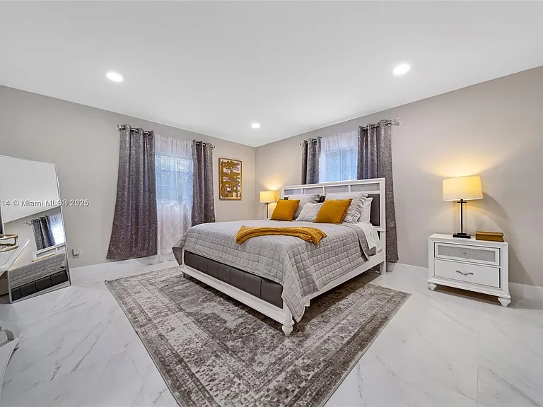 241 Oceanic Ave — Photo 28