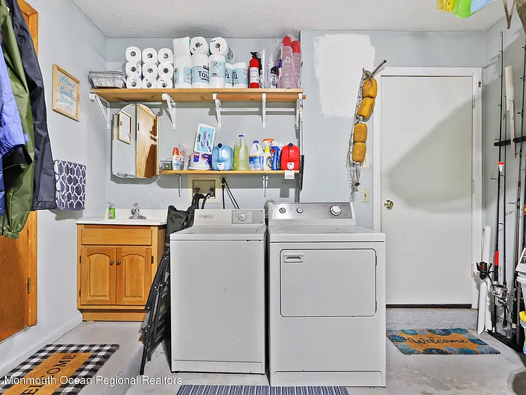 612 Central Ave #1 — Photo 10