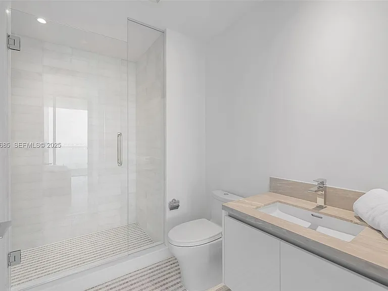 700 NE 26th Ter #3602 — Photo 18