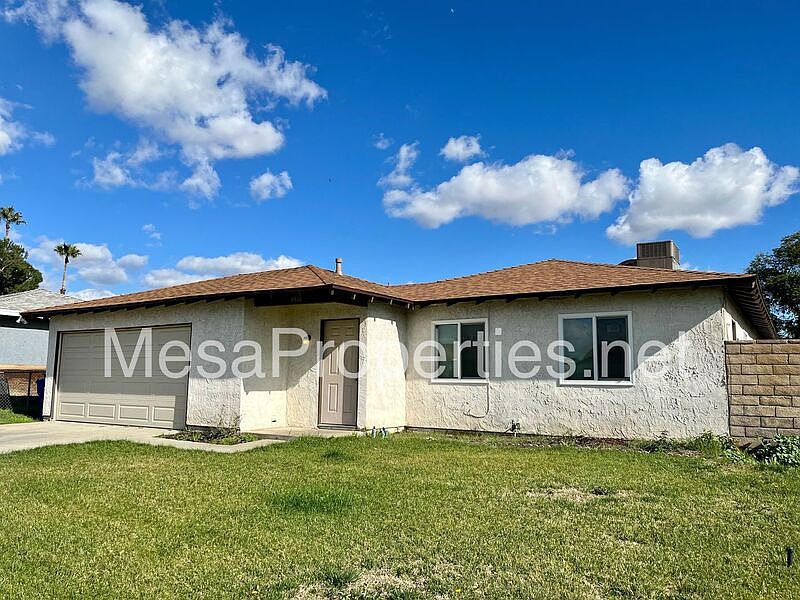 1st image of 9935 Oleander Ave
