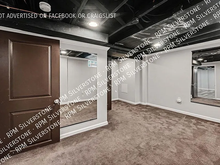 1403 N Altadena Ave — Photo 17