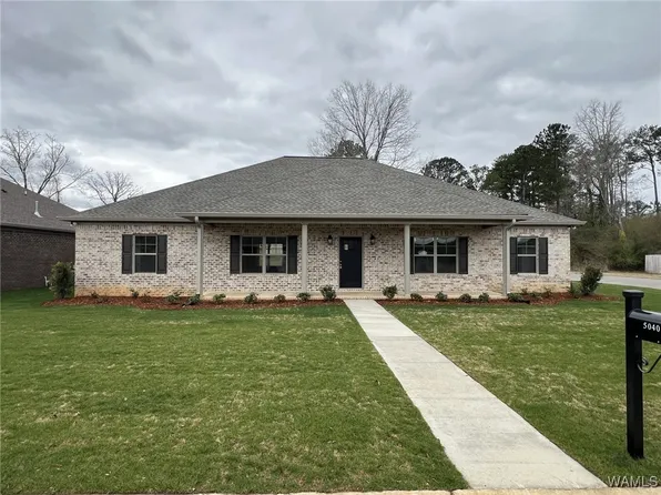 5040 Summerfield Dr E, Tuscaloosa, AL 35404
