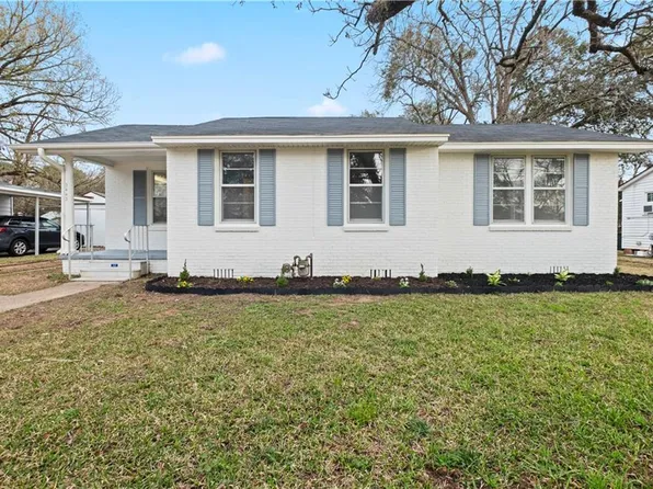 3443 Halsey St, Alexandria, LA 71301