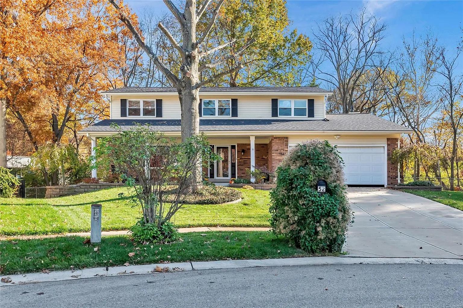 52 Smoke Tree Ct photo 1