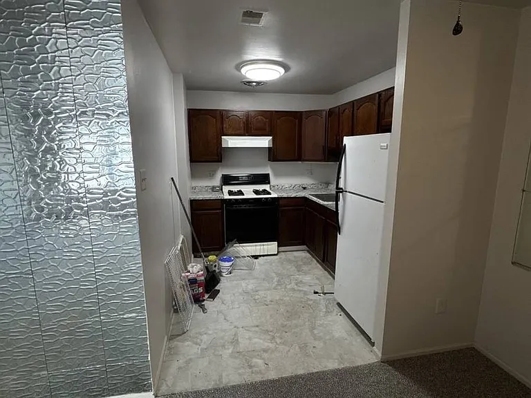 2831 Saxton Rd — Photo 16
