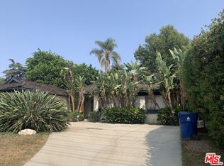 5750 Tyrone Ave, Van Nuys, CA 91401