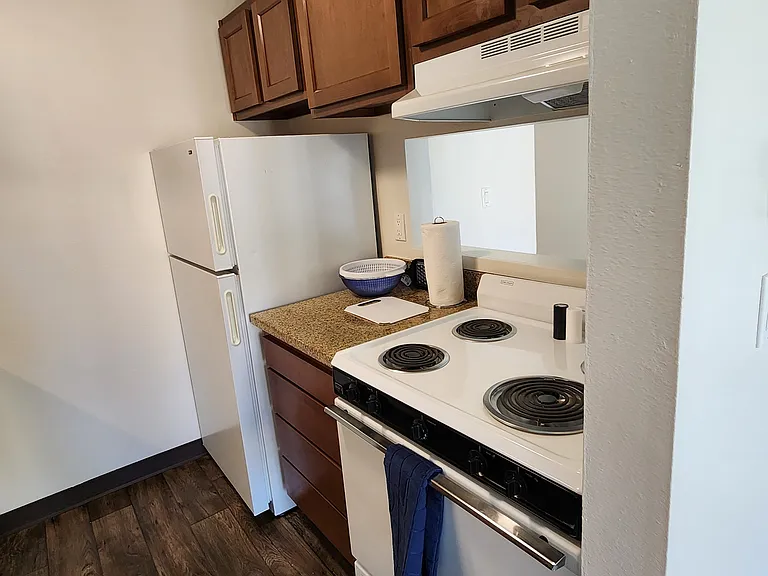 Birch Meadow Apartments — Photo 8