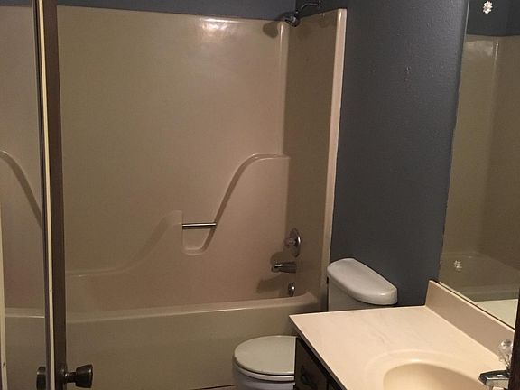 3rd image of 25 S Sprigg St APT 7