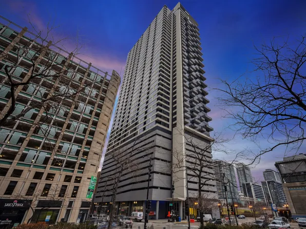 235 W Van Buren St Unit 1412, Chicago, IL 60607