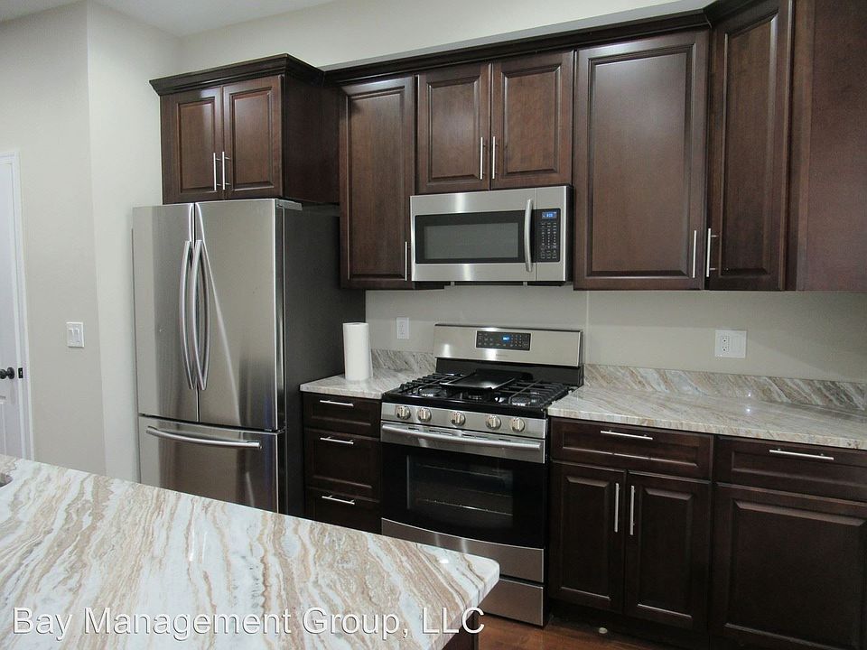 1st image of 129 N Milton Ave