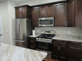 129 N Milton Ave, Baltimore, MD 21224