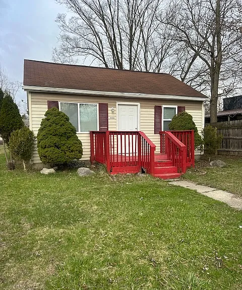 22485 Tulane Ave — Photo 6
