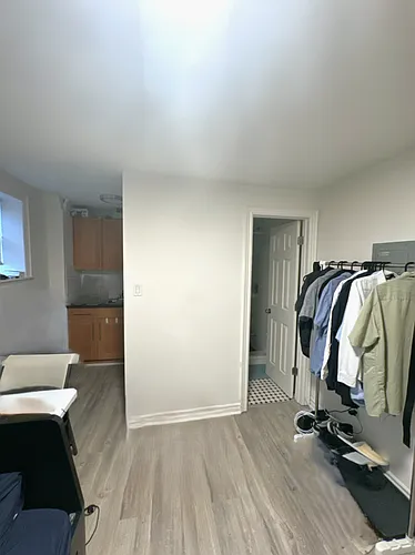 492 Montrose Ave #26 Photo 1