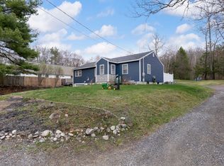 182 S Main St, Newton, NH 03858