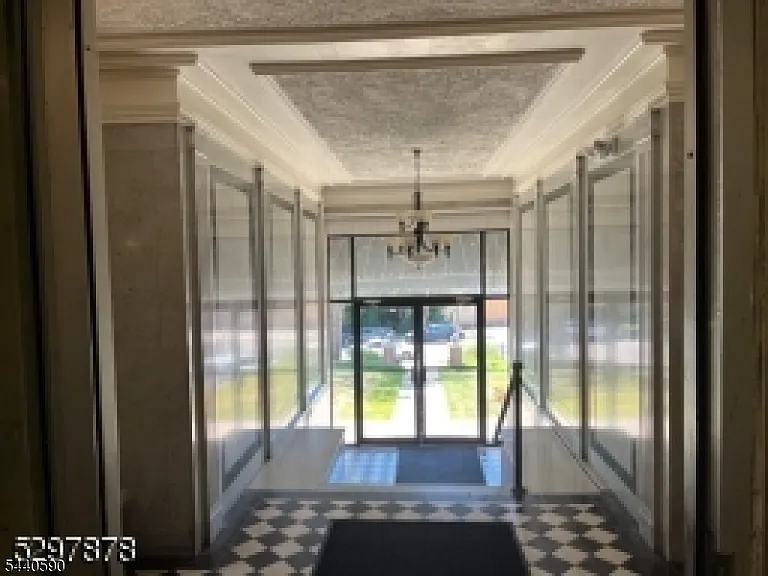 14 Forest St #207 — Photo 2