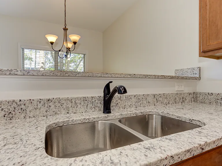 605 Summit Point #A — Photo 19