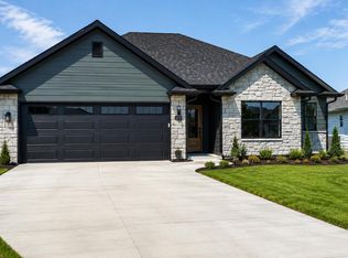 2513 Misty Flower Ct, Columbia, MO 65203