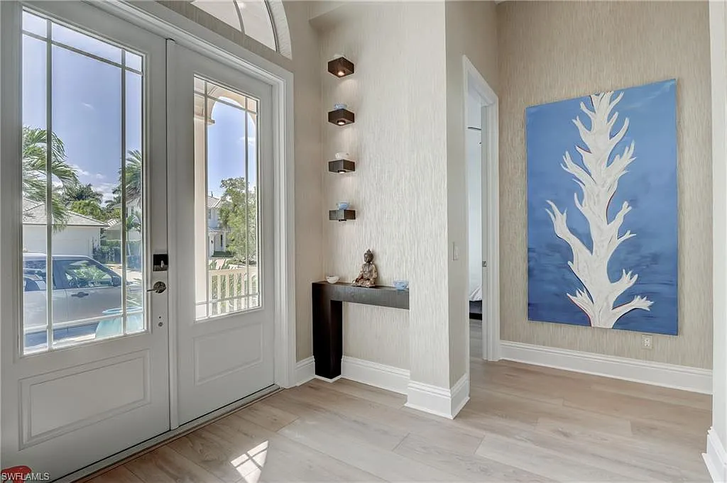 5 bed, 3.5 bath, 3277 sqft, $48,000 — Photo 4