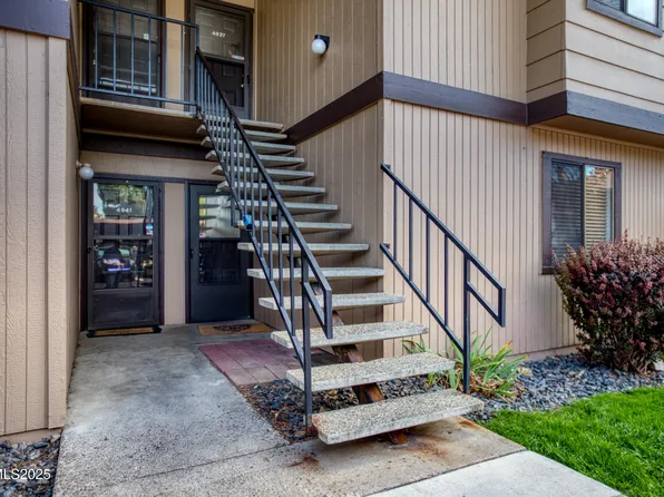 4933 Reggie Rd, Reno, NV 89502
