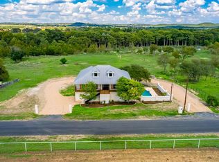 210 Wharton Rd, Kerrville, TX 78028