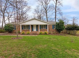 802 Greenwood Dr, Greensboro, NC 27410