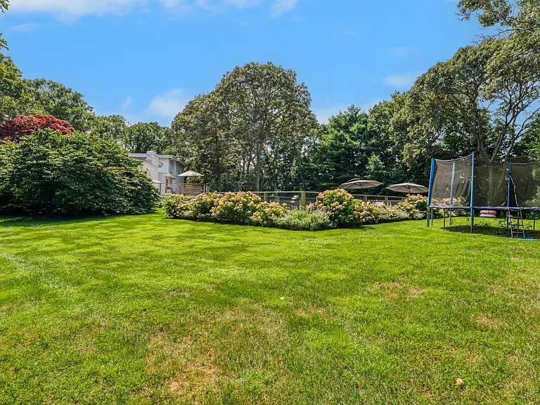 10 Bailow Ln — Photo 37