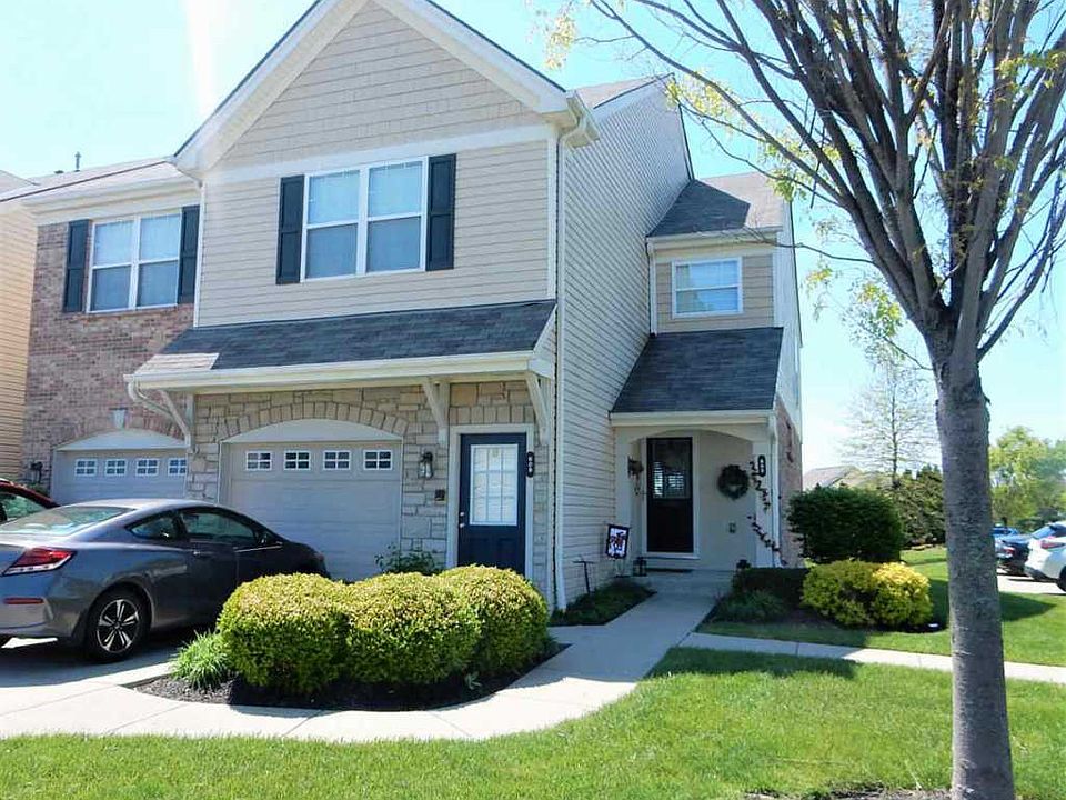 1st image of 605 Radnor Ln