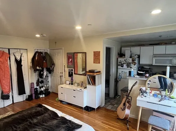 95 Waltham St APT 3, Boston, MA 02118