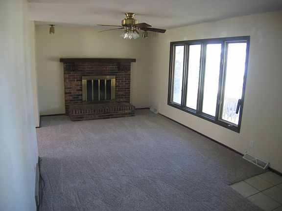 2nd image of 408 N Chestnut St