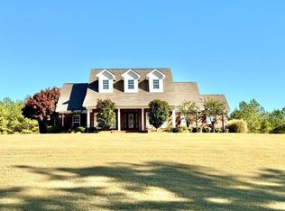 704 Park St, Mantachie, MS 38855