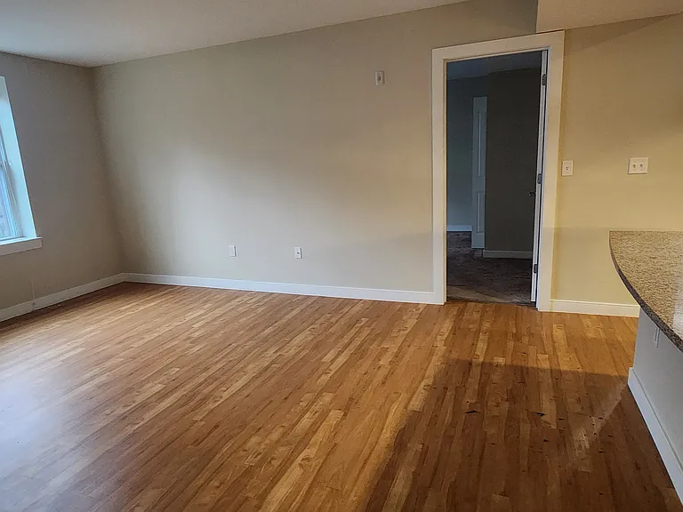 20 Pond St #305 — Photo 5