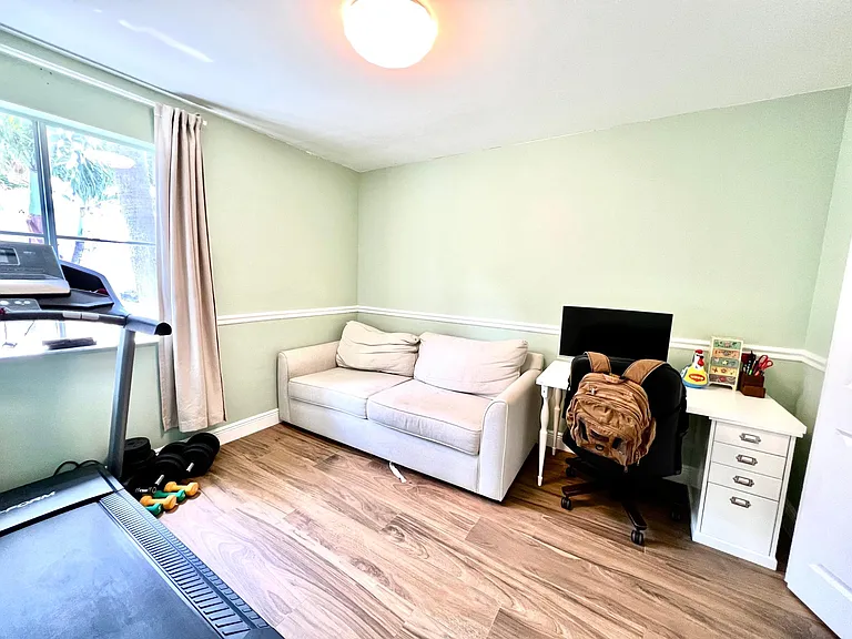 4728 114th Ave #203 — Photo 9