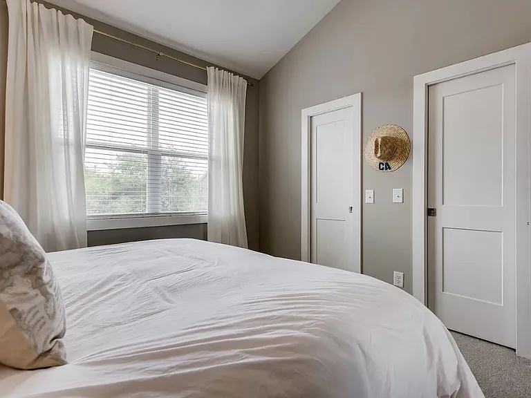975 Ashland Place Dr — Photo 12