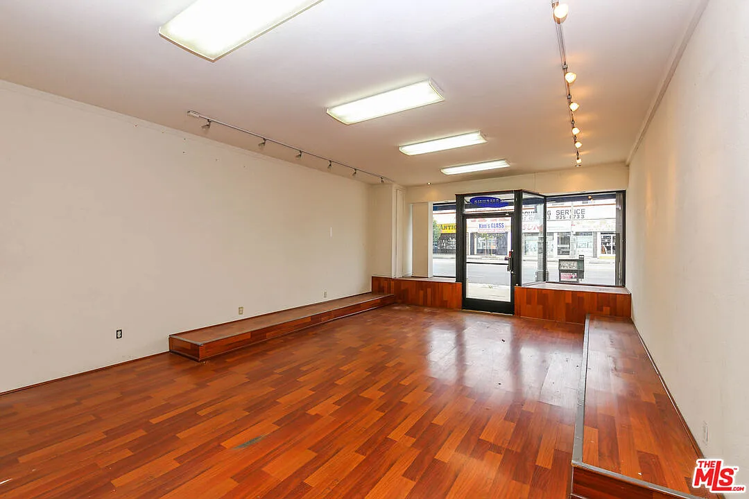 Studio, 1.0 bath, 470 sqft, $2,500 — Photo 2
