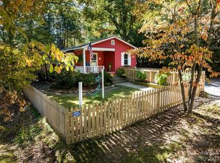 5 Iroquois St, Black Mountain, NC 28711