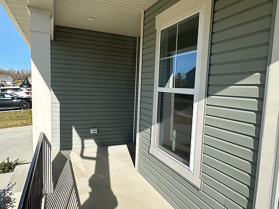 4th image of 2328 Hawkshill Dr